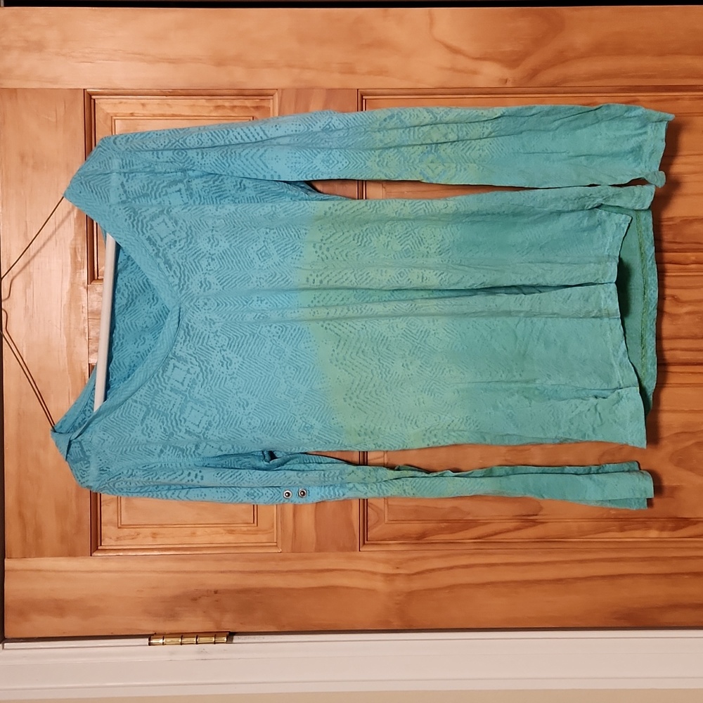 Athleta V-Neck Tee Hoodie